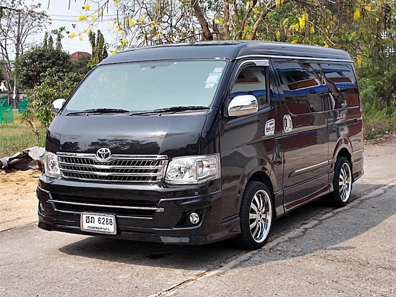 Toyota Ventury ปี 2013 สีดำ (รูปที่ 16)