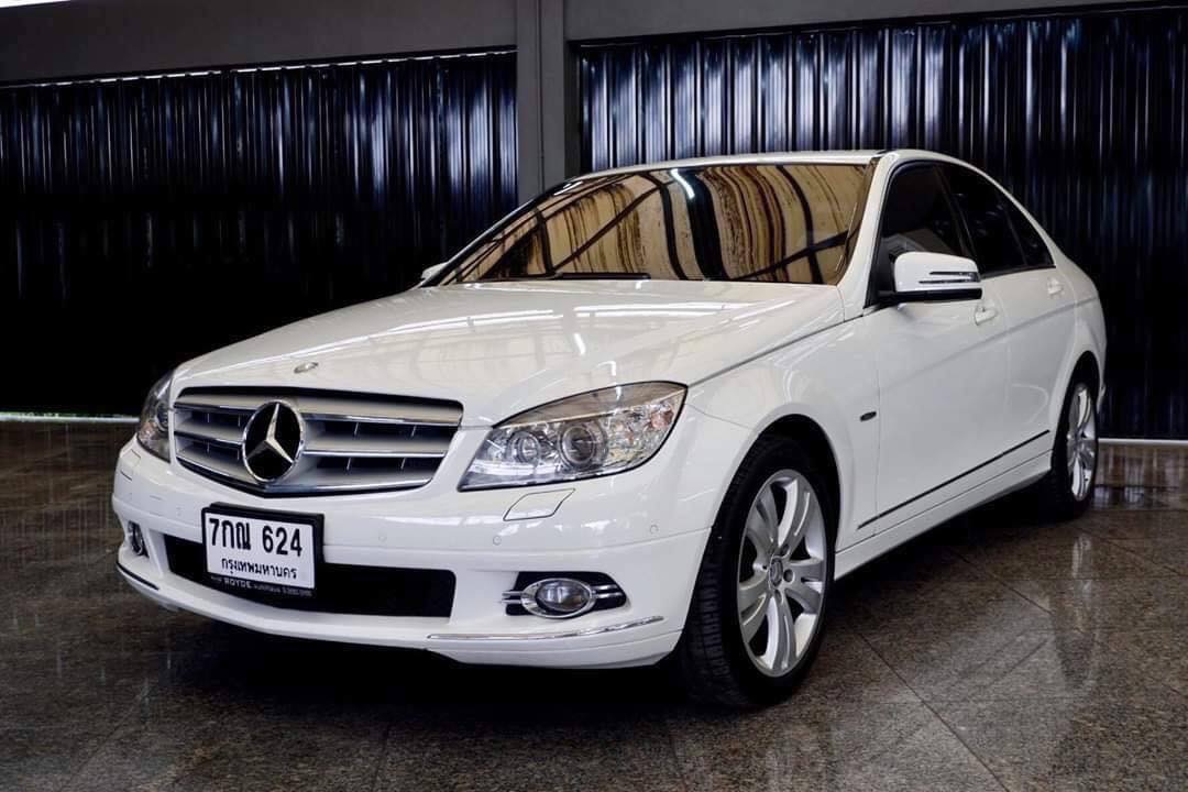 Mercedes-Benz C-Class W204 C230 ปี 2009 สีขาว