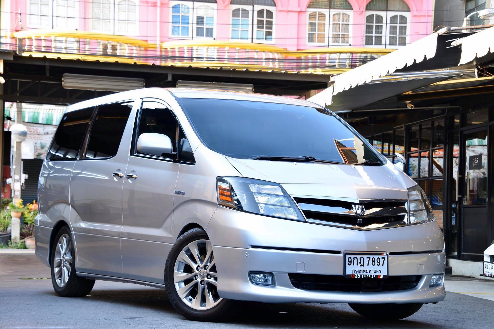 Toyota Alphard ปี 2007 สีเงิน