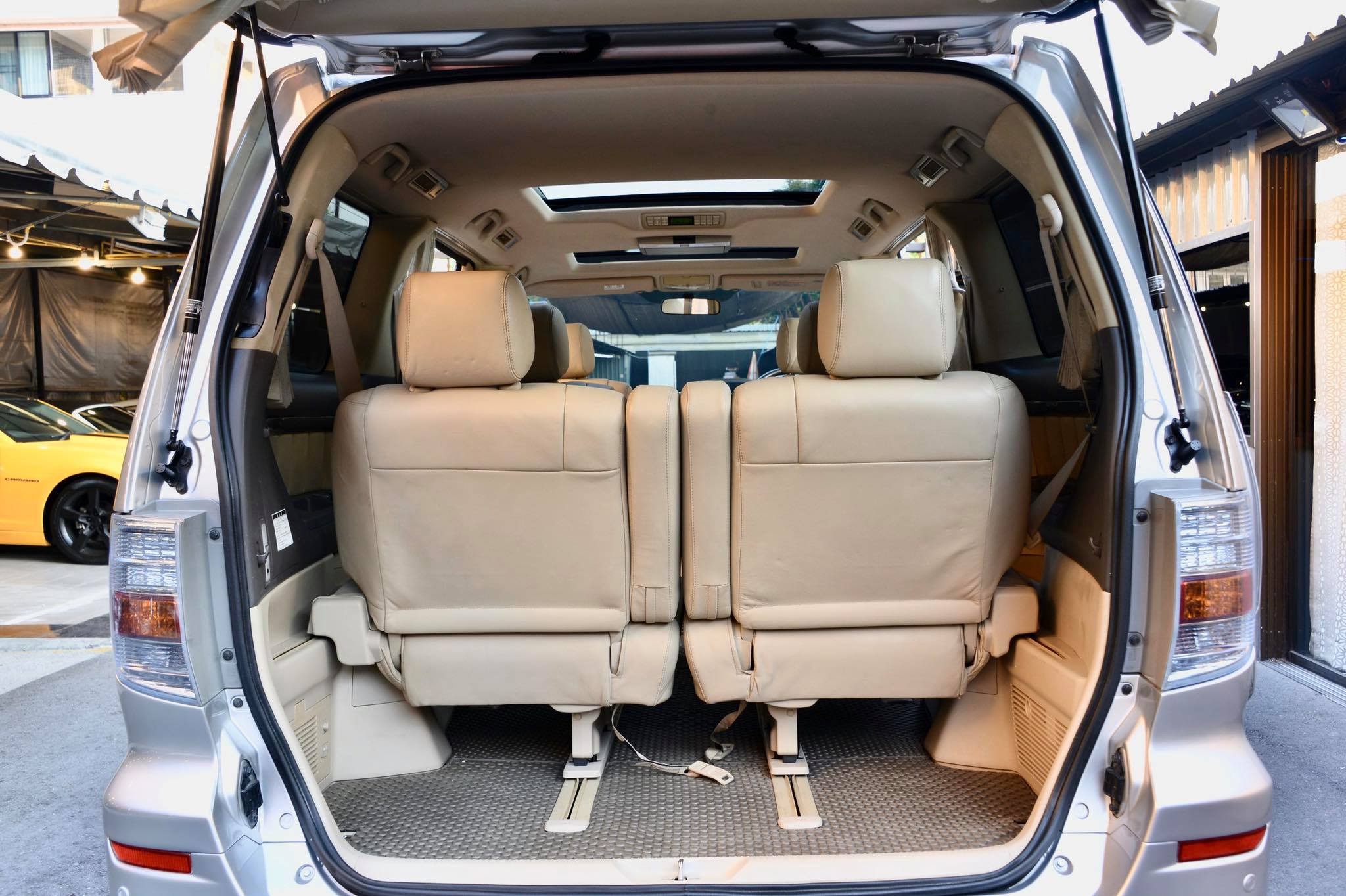 Toyota Alphard ปี 2007 สีเงิน (รูปที่ 19)