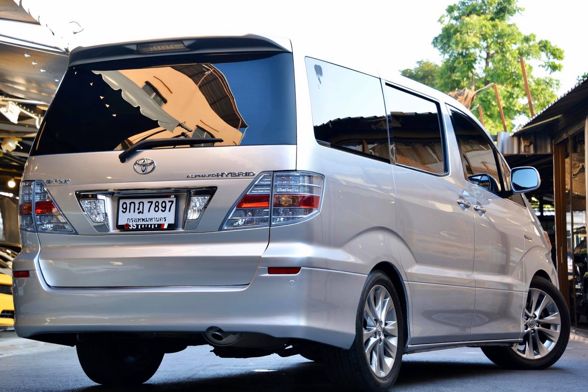 Toyota Alphard ปี 2007 สีเงิน