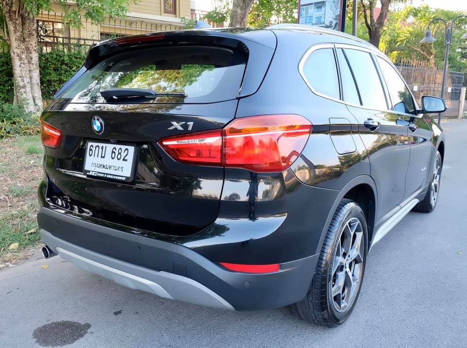 BMW X1 F48 ปี 2017 สีดำ (รูปที่ 5)