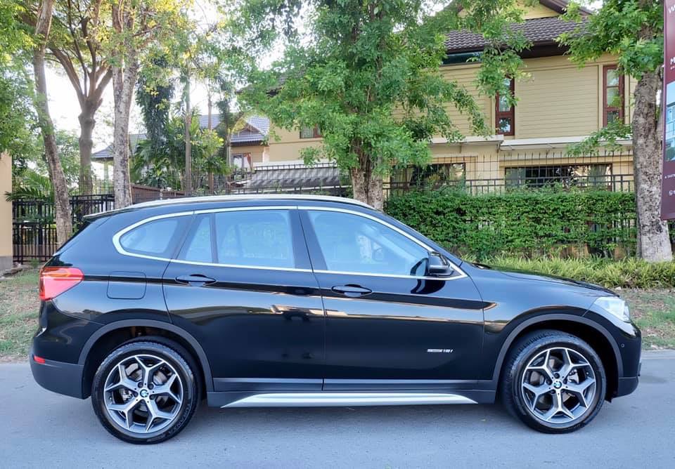 BMW X1 F48 ปี 2017 สีดำ (รูปที่ 4)