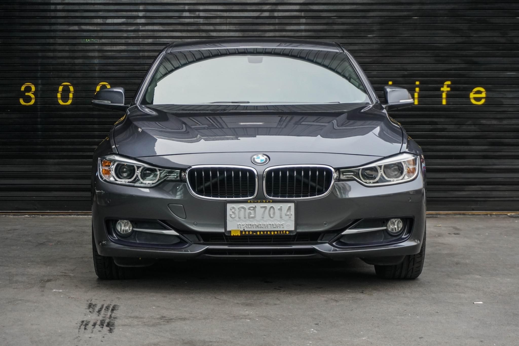 BMW 3 Series F30 320d ปี 2012 สีเทา (รูปที่ 3)