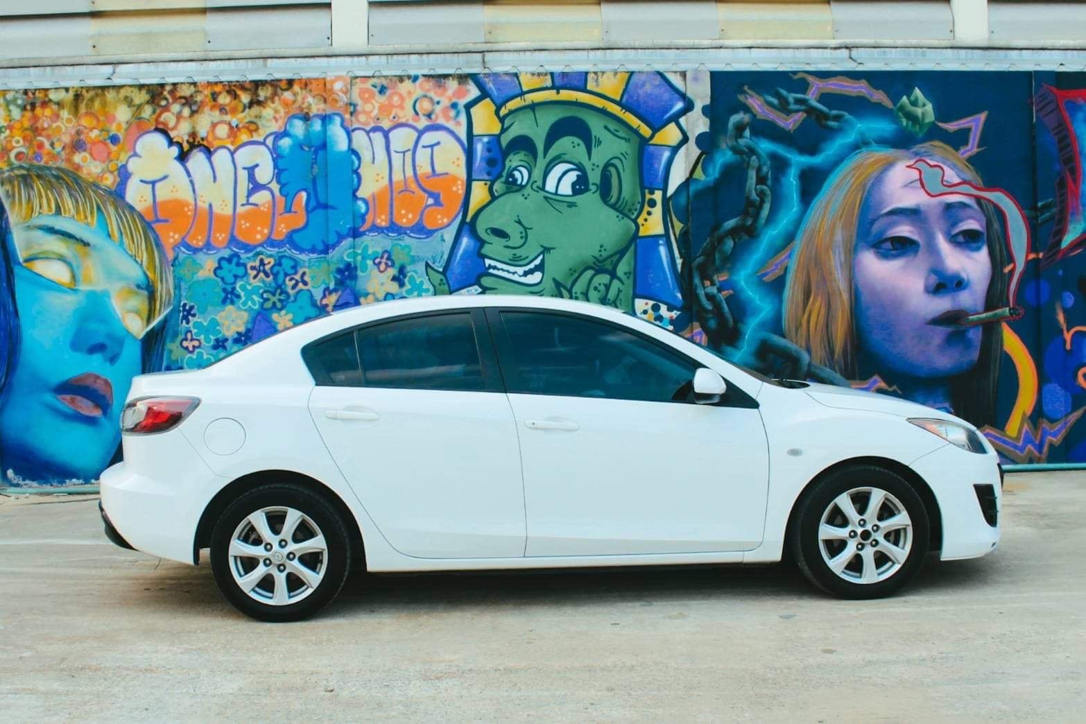 Mazda 3 ปี 2012 สีขาว (รูปที่ 7)