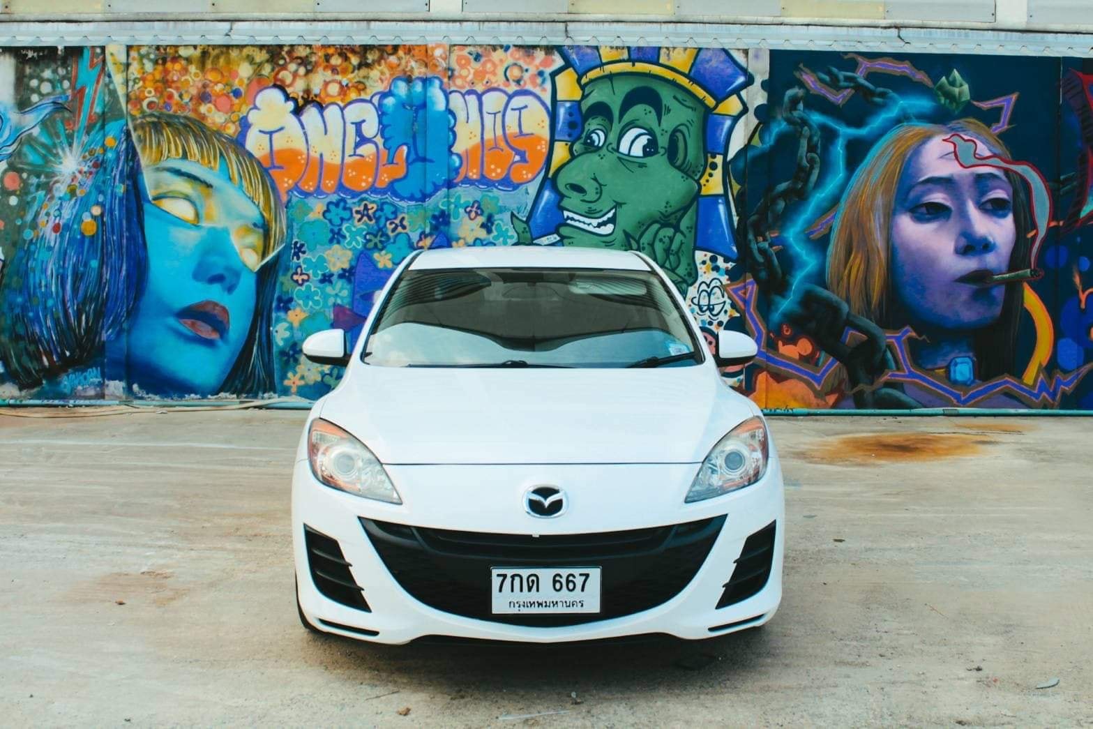 Mazda 3 ปี 2012 สีขาว