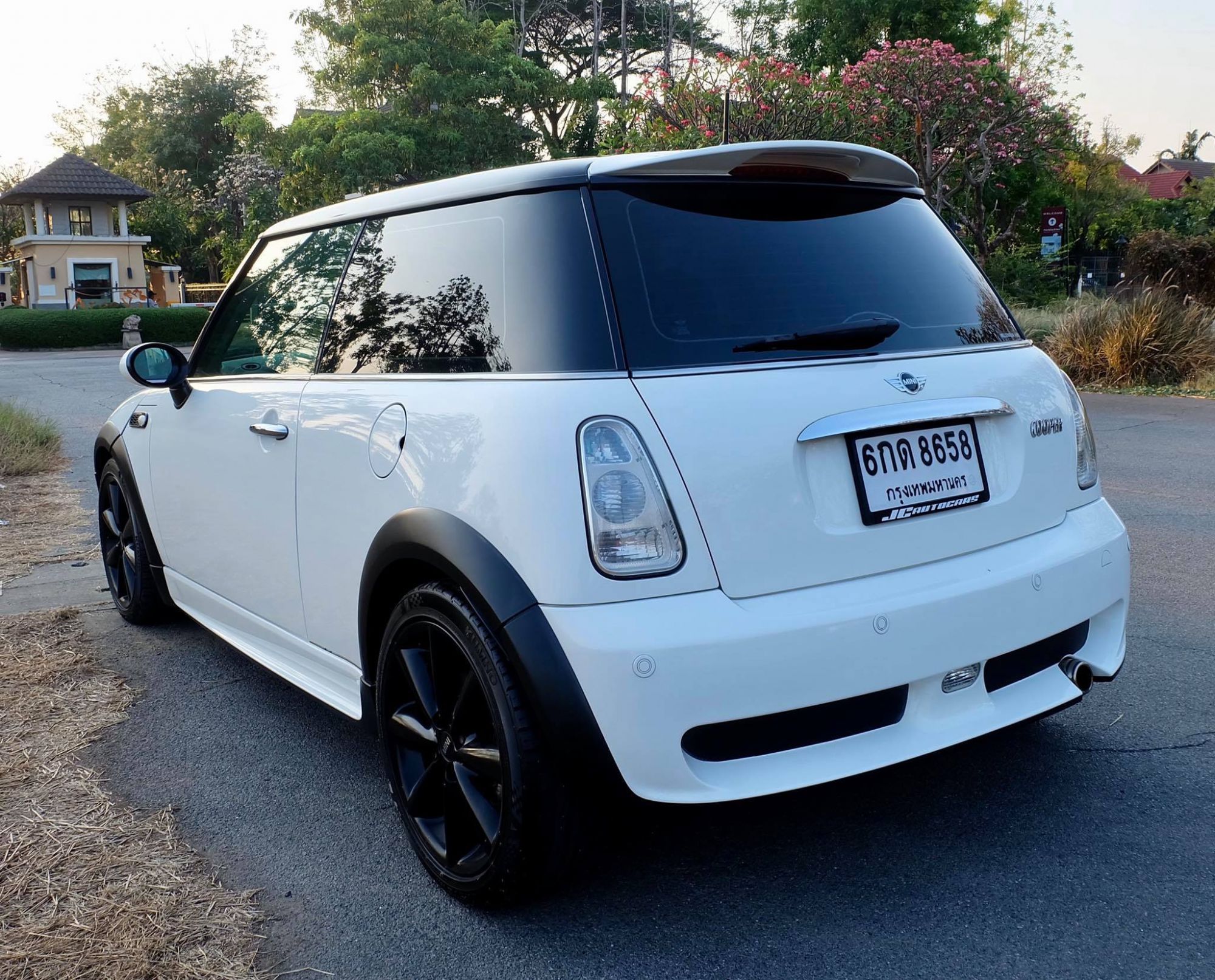 Mini Cooper (Hatch) R50 ปี 2003 สีขาว (รูปที่ 6)