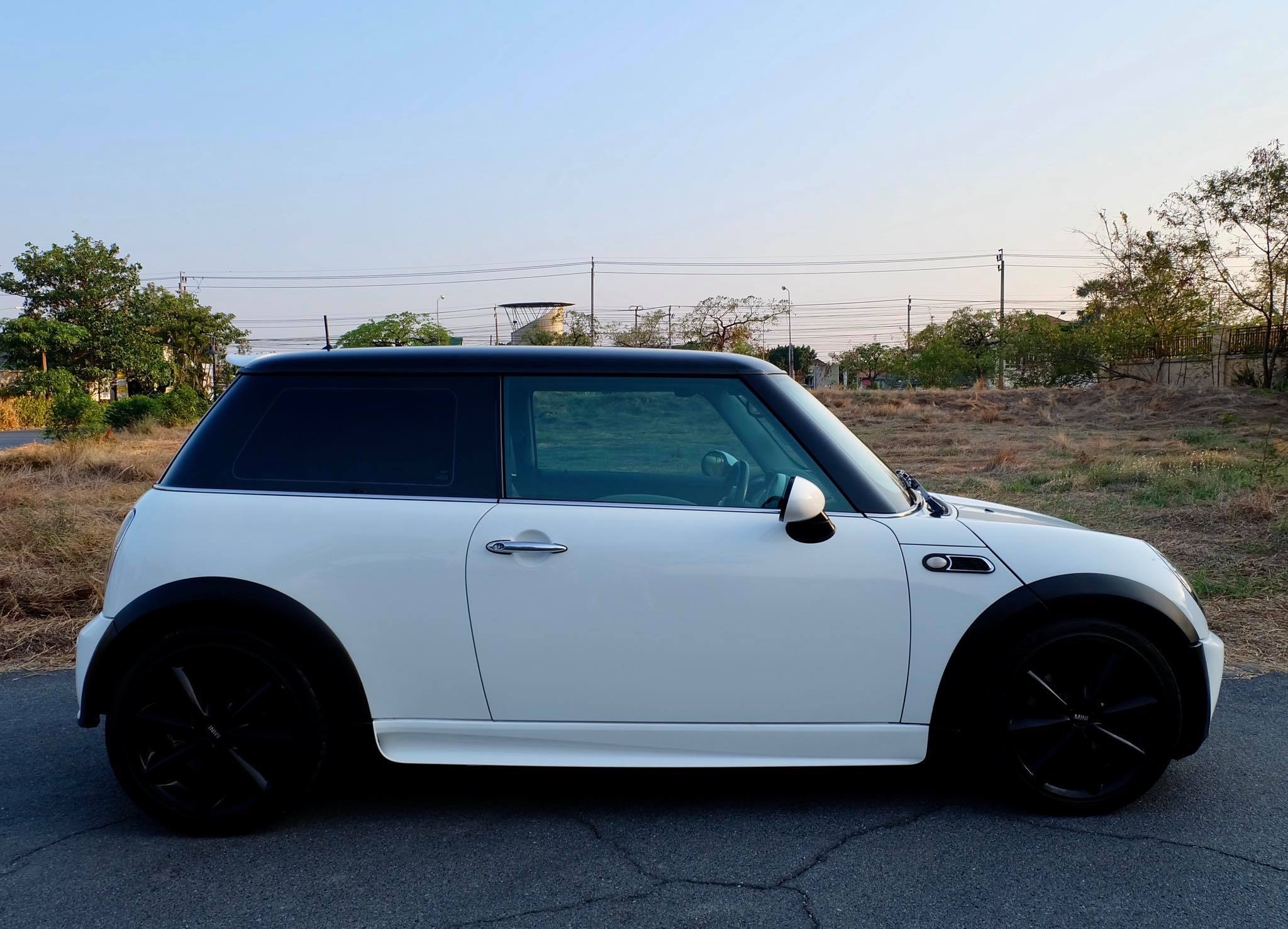 Mini Cooper (Hatch) R50 ปี 2003 สีขาว (รูปที่ 4)