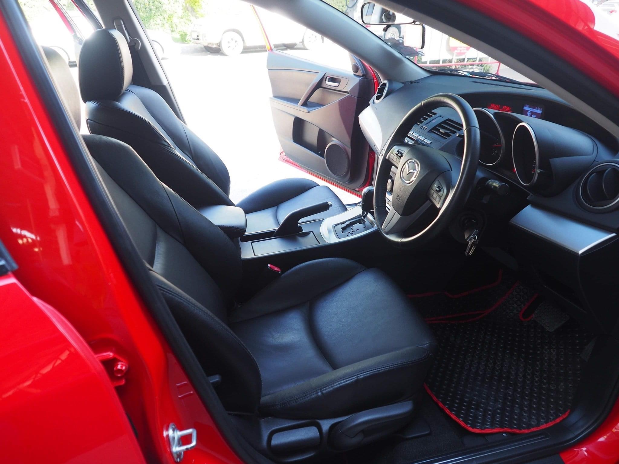 Mazda 3 ปี 2013 สีแดง (รูปที่ 14)