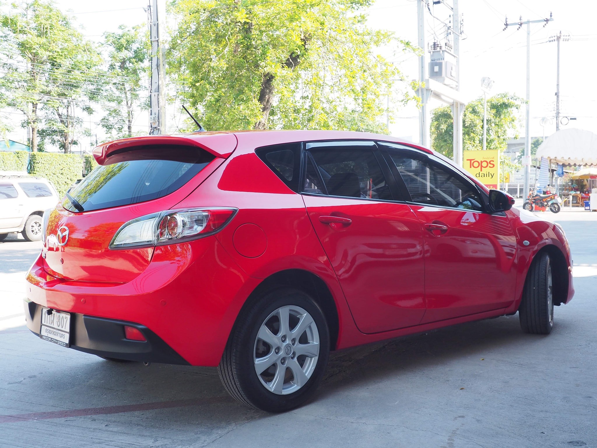 Mazda 3 ปี 2013 สีแดง (รูปที่ 3)