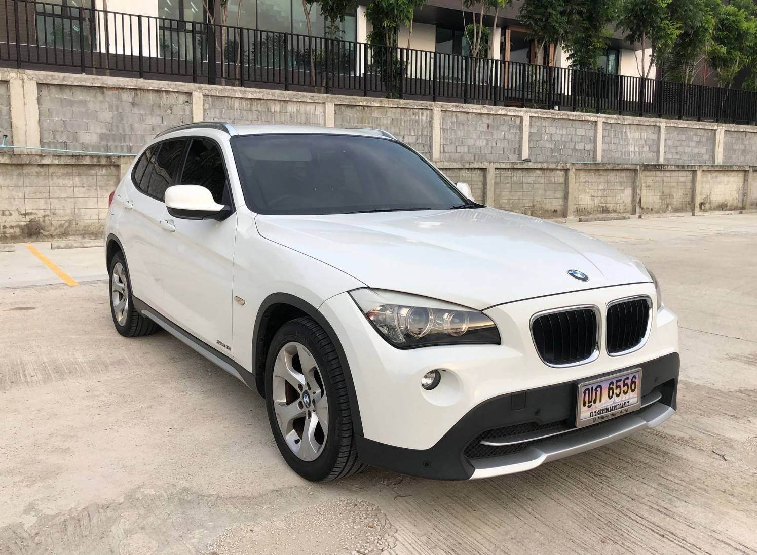 BMW X1 E84 ปี 2012 สีขาว (รูปที่ 18)