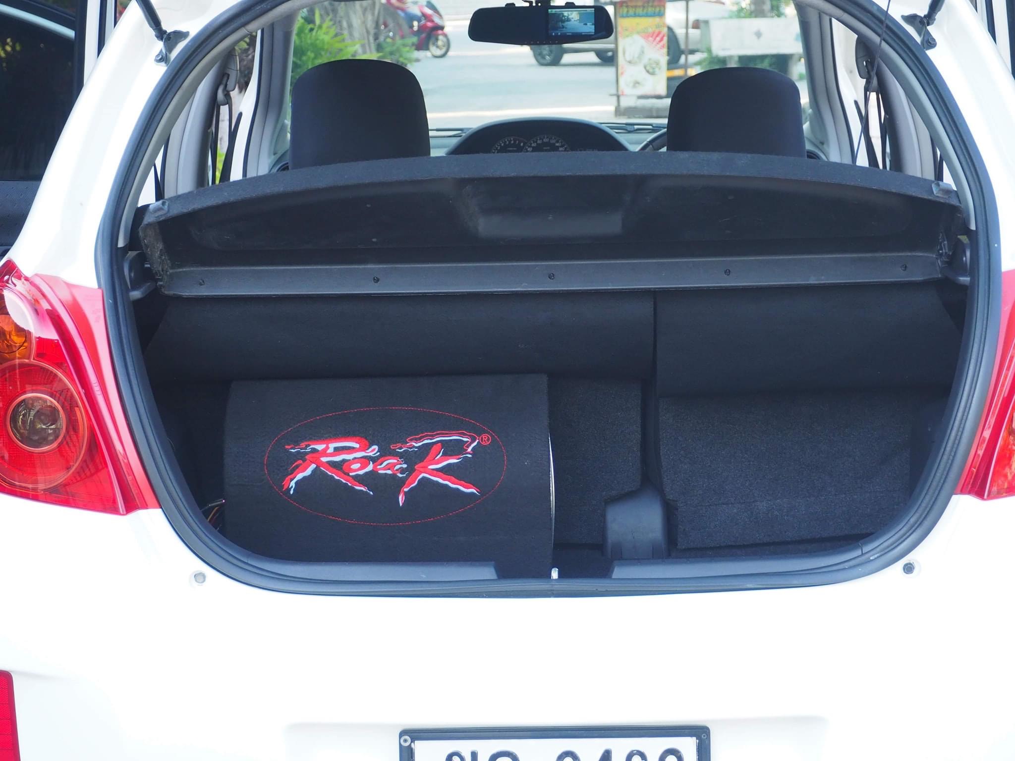 Toyota Yaris ปี 2013 สีขาว (รูปที่ 13)