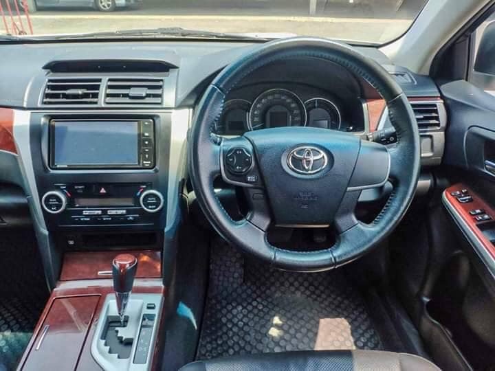 Toyota Camry ปี 2015 สีขาว (รูปที่ 14)