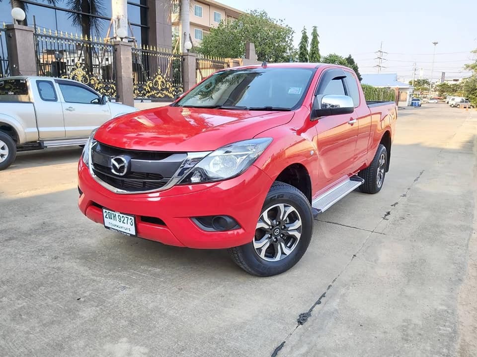 Mazda BT-50 PRO Free Style Cab ปี 2017 สีแดง