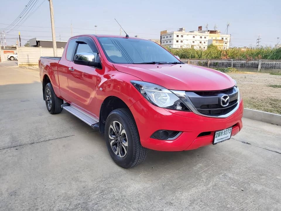 Mazda BT-50 PRO Free Style Cab ปี 2017 สีแดง