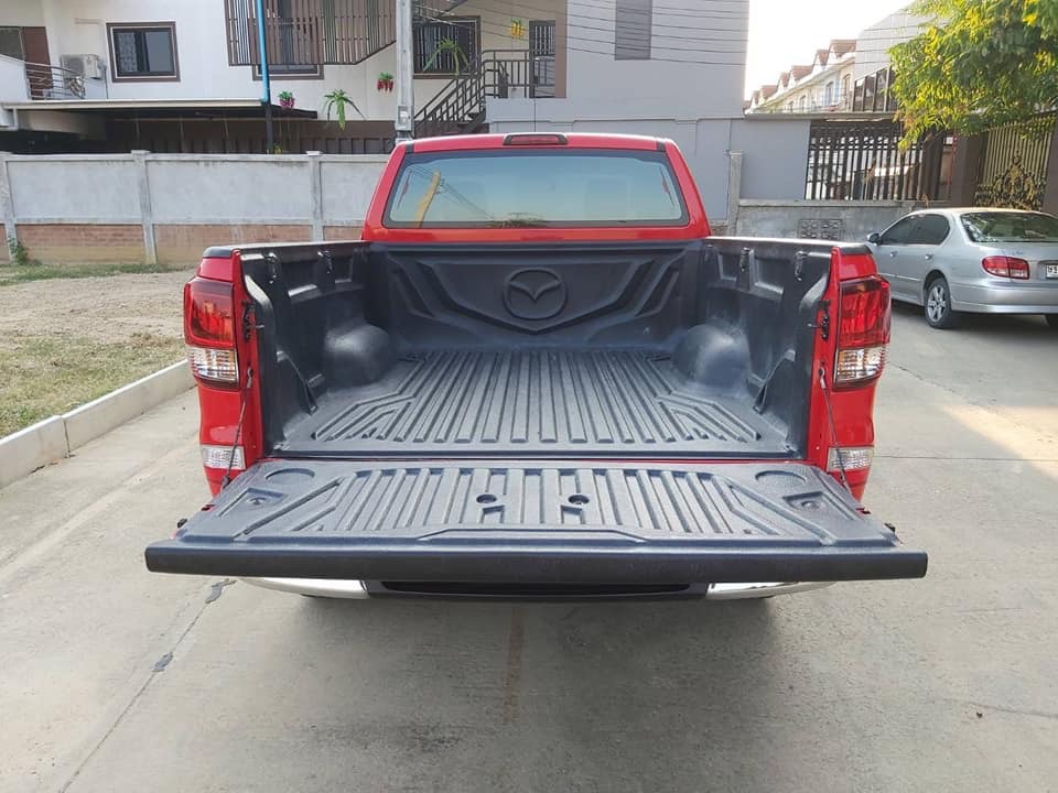 Mazda BT-50 PRO Free Style Cab ปี 2017 สีแดง (รูปที่ 15)