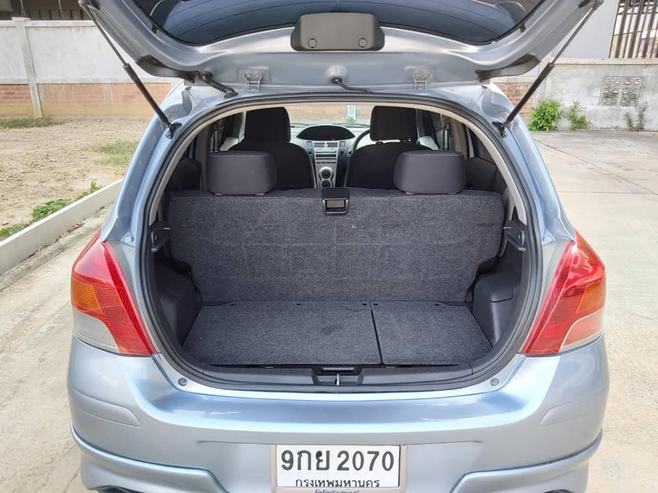 Toyota Yaris ปี 2011 สีฟ้า (รูปที่ 14)