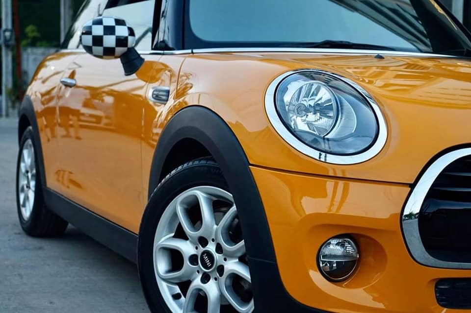 Mini Cooper (Hatch) Look3 F56 (3 ประตู) ปี 2016 สีเหลือง (รูปที่ 15)