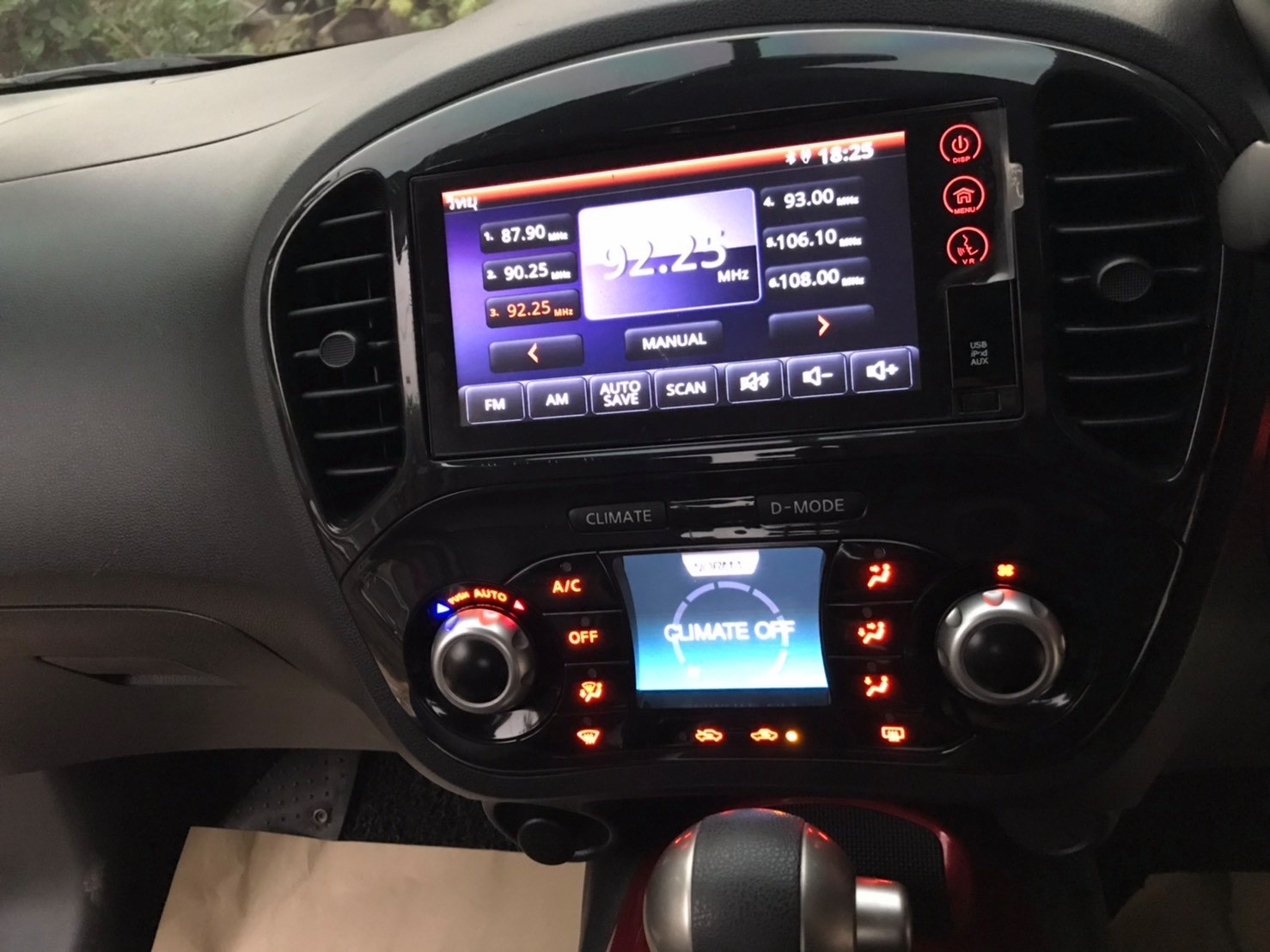 Nissan Juke ปี 2014 สีแดง (รูปที่ 12)