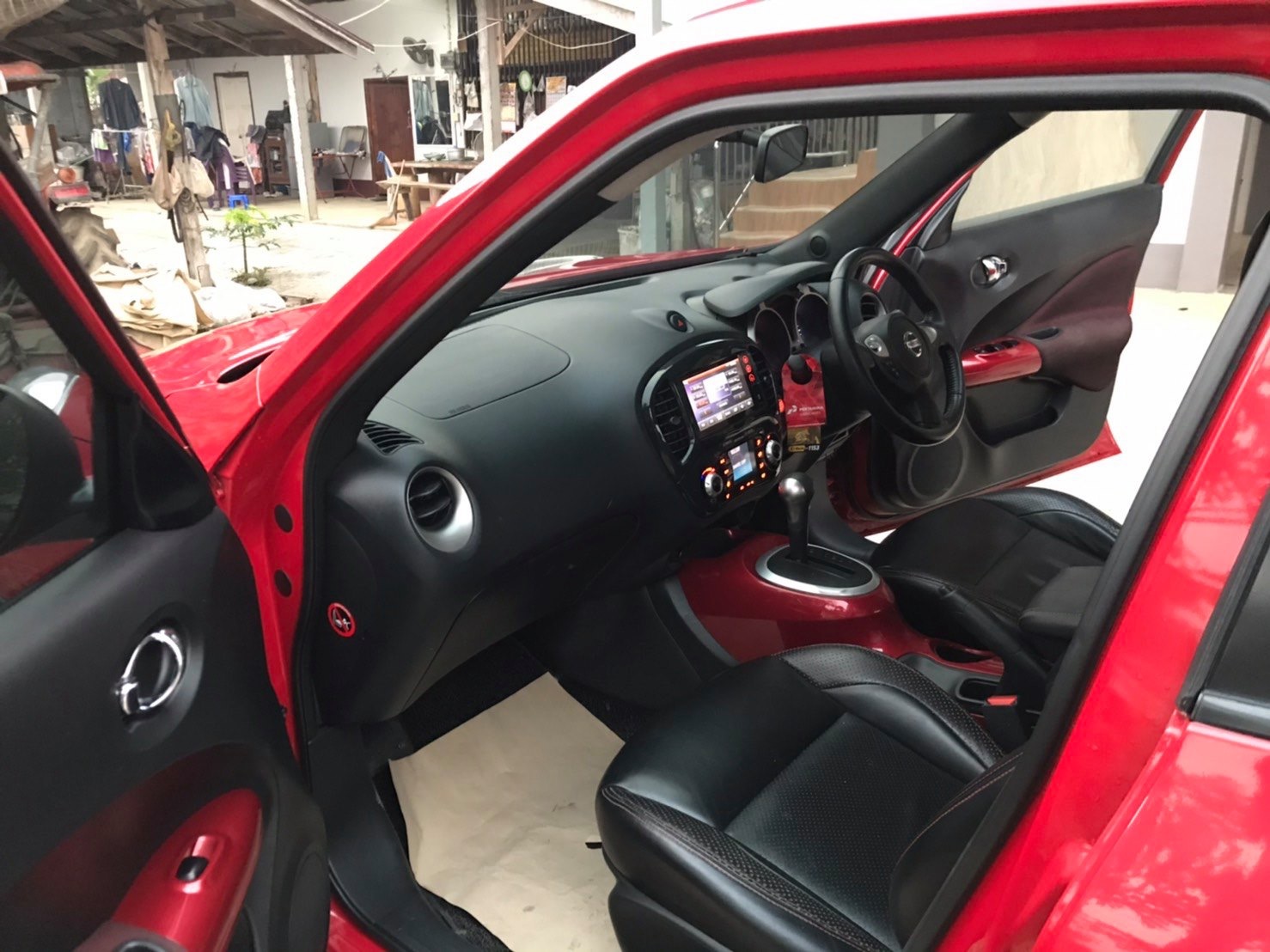 Nissan Juke ปี 2014 สีแดง
