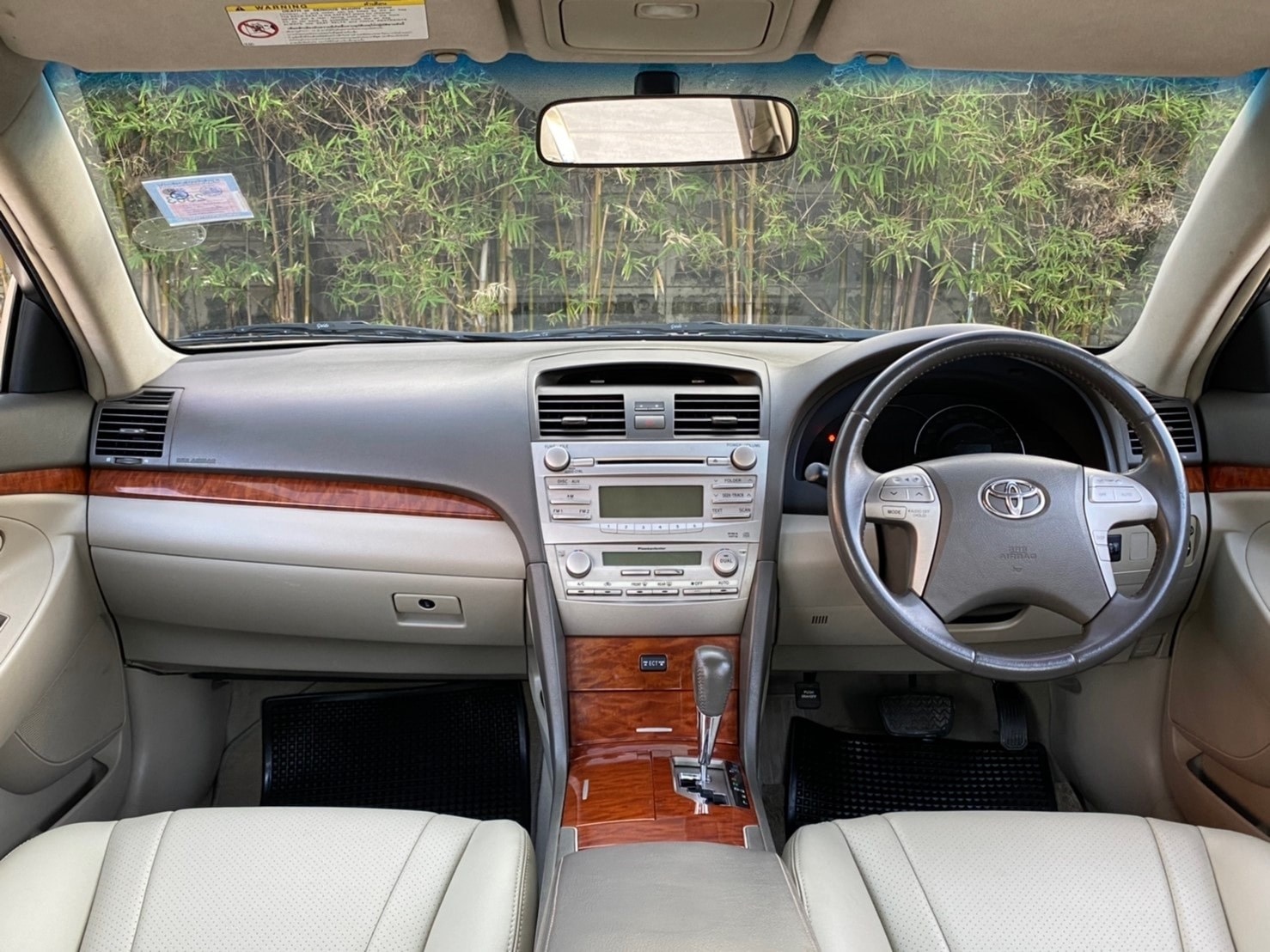Toyota Camry ปี 2010 สีทอง (รูปที่ 5)