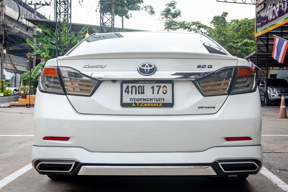 Toyota Camry ปี 2013 สีขาว (รูปที่ 4)
