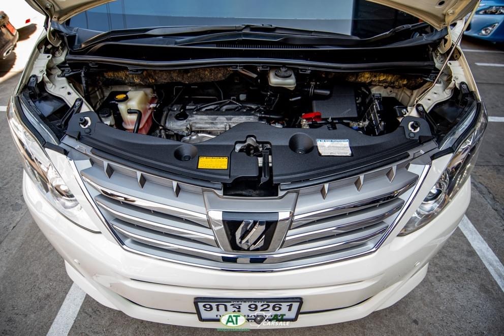 Toyota Alphard ปี 2012 สีขาว