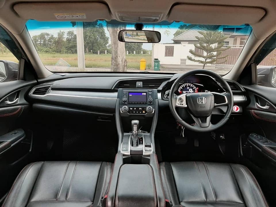 Honda Civic Sedan ปี 2017 สีเทา (รูปที่ 10)