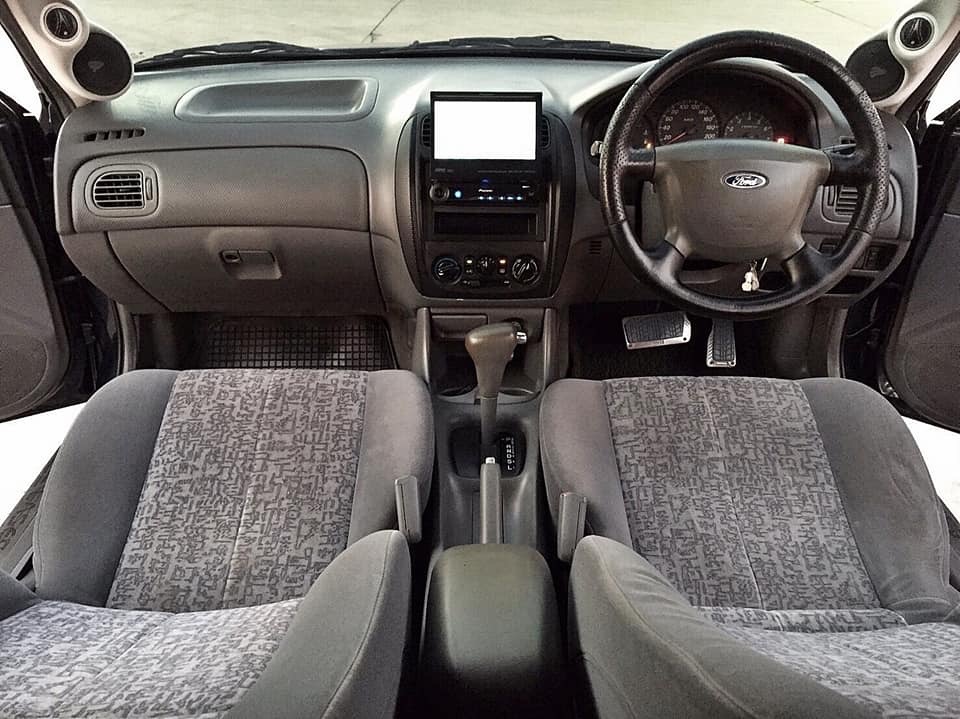Ford Laser ปี 2000 สีน้ำเงิน (รูปที่ 8)