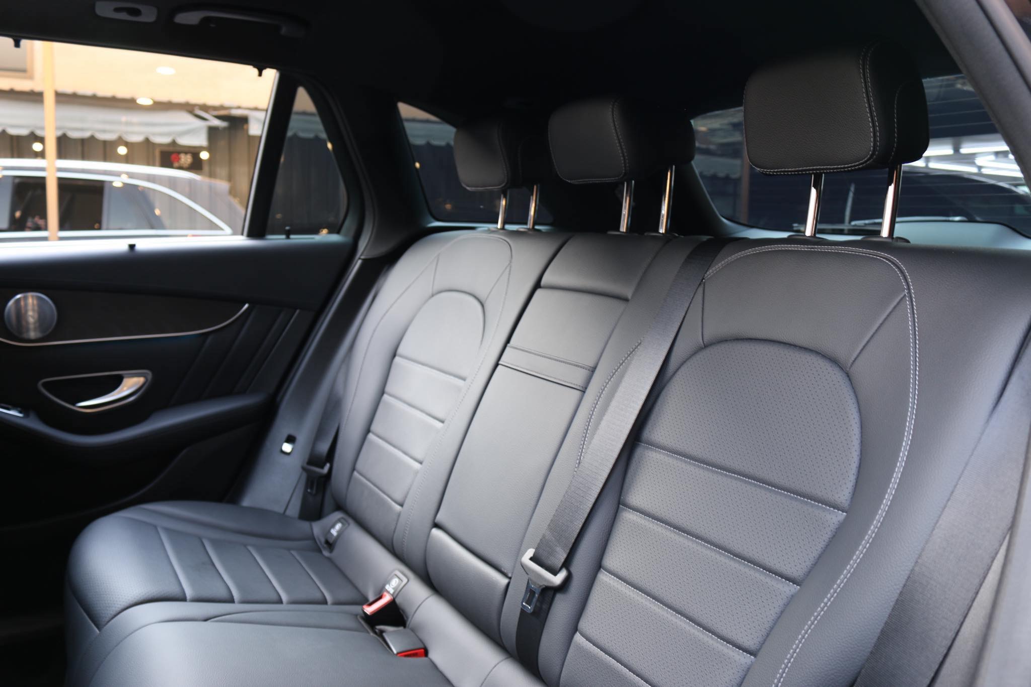 Mercedes-Benz GLC-Class GLC250 (รูปที่ 15)