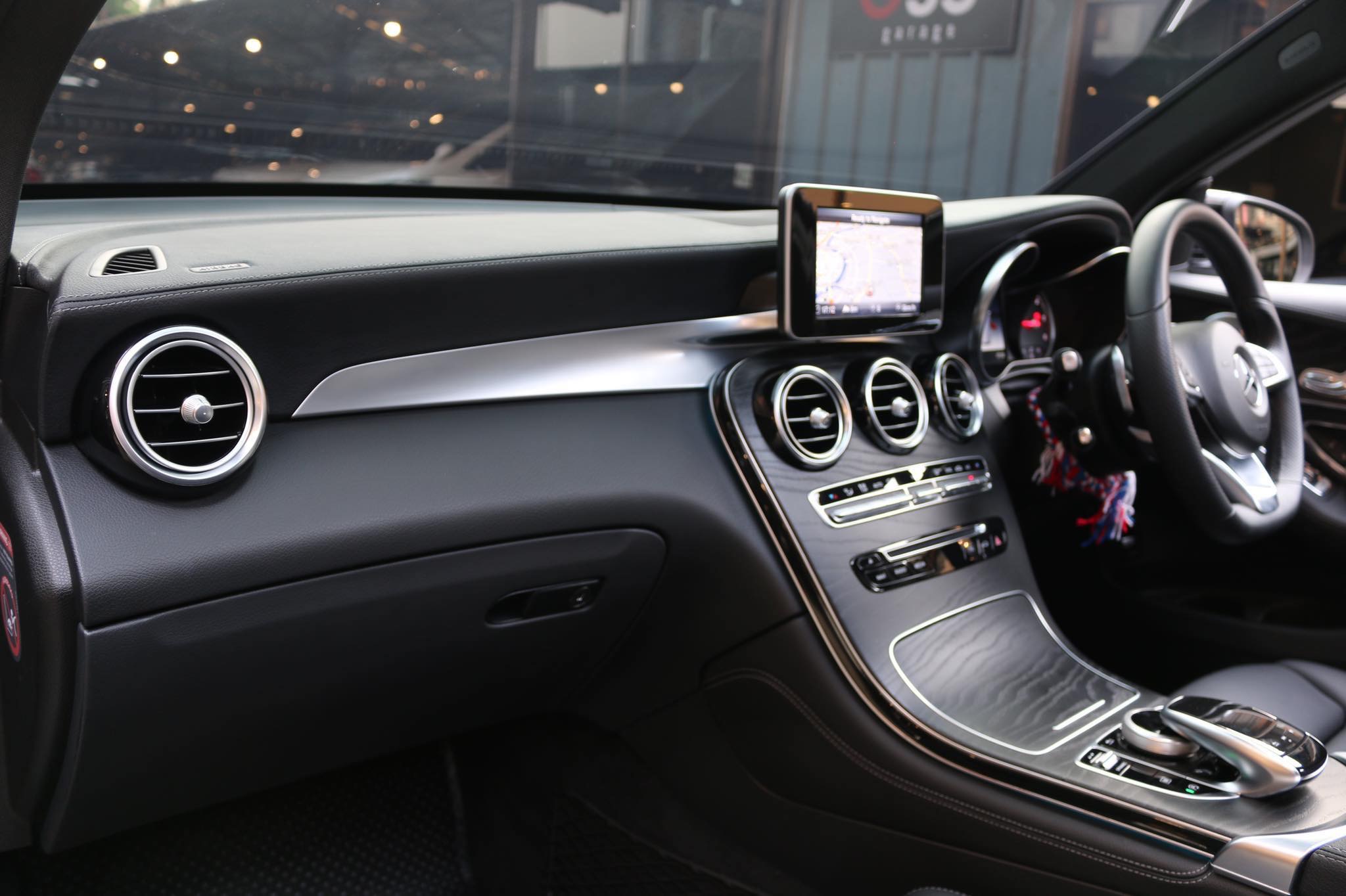 Mercedes-Benz GLC-Class GLC250 (รูปที่ 16)