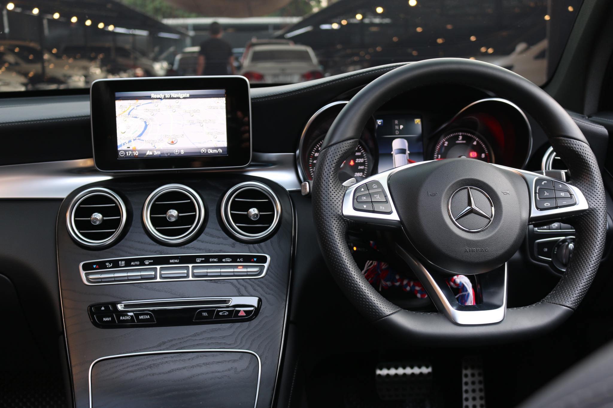 Mercedes-Benz GLC-Class GLC250 (รูปที่ 10)