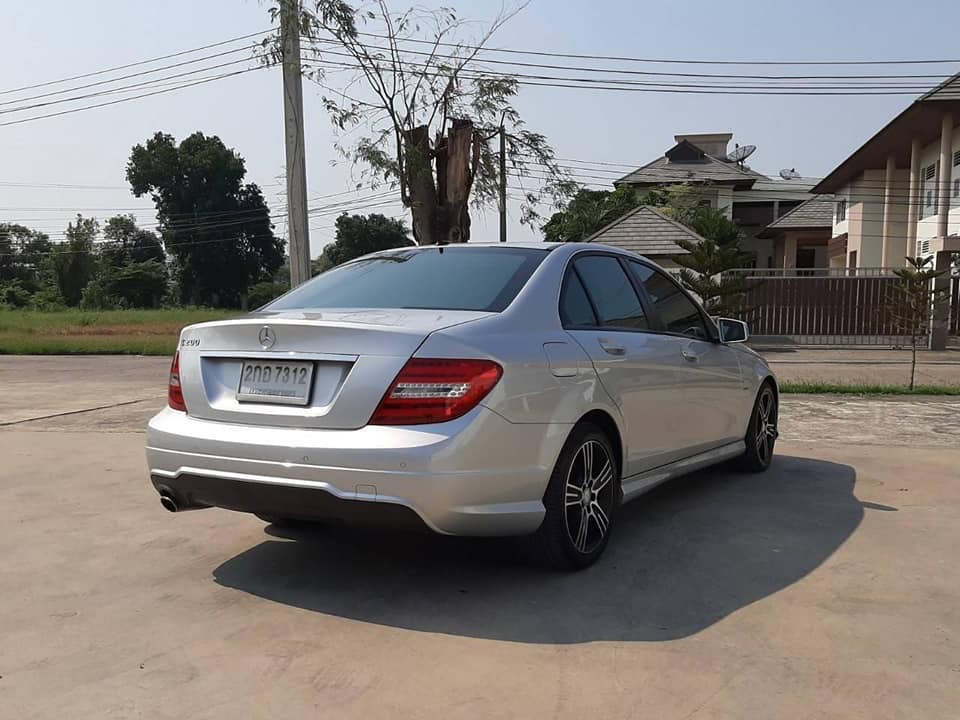 Mercedes-Benz C-Class W204 C200 ปี 2014 สีเงิน