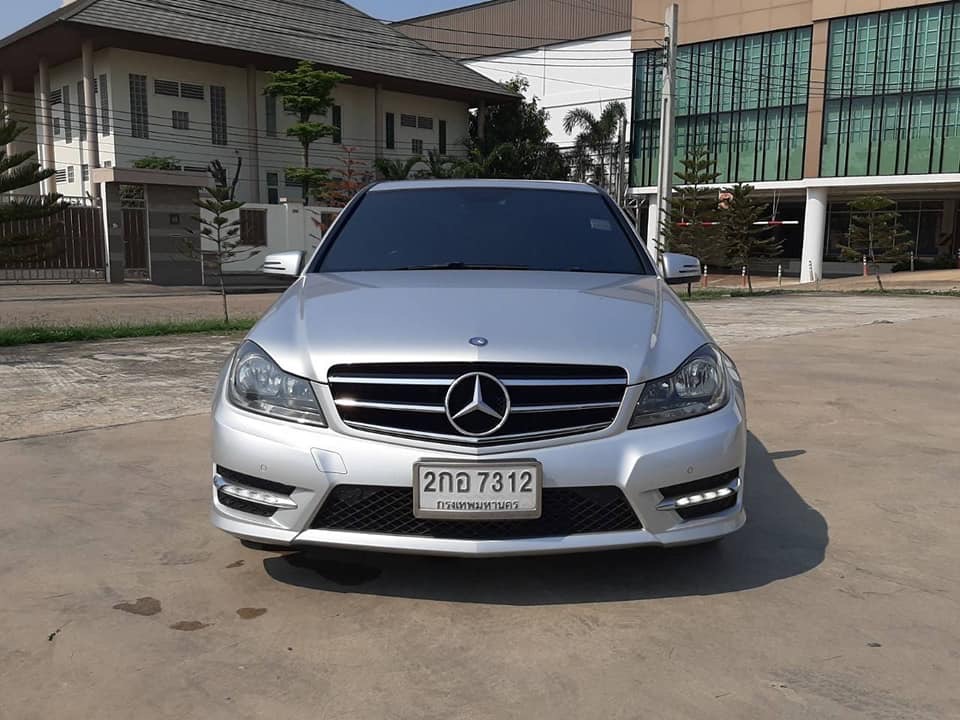 Mercedes-Benz C-Class W204 C200 ปี 2014 สีเงิน