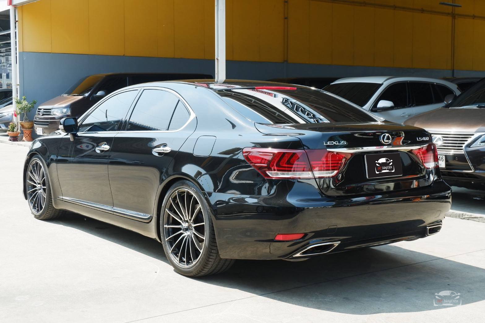 Lexus LS XF40 ปี 2011 สีดำ (รูปที่ 3)