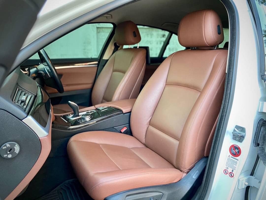 BMW 5 Series F10 528i ปี 2015 สีขาว (รูปที่ 9)