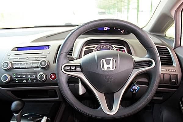 Honda Civic FD ปี 2010 สีขาว (รูปที่ 12)