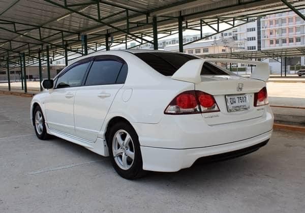Honda Civic FD ปี 2010 สีขาว (รูปที่ 5)