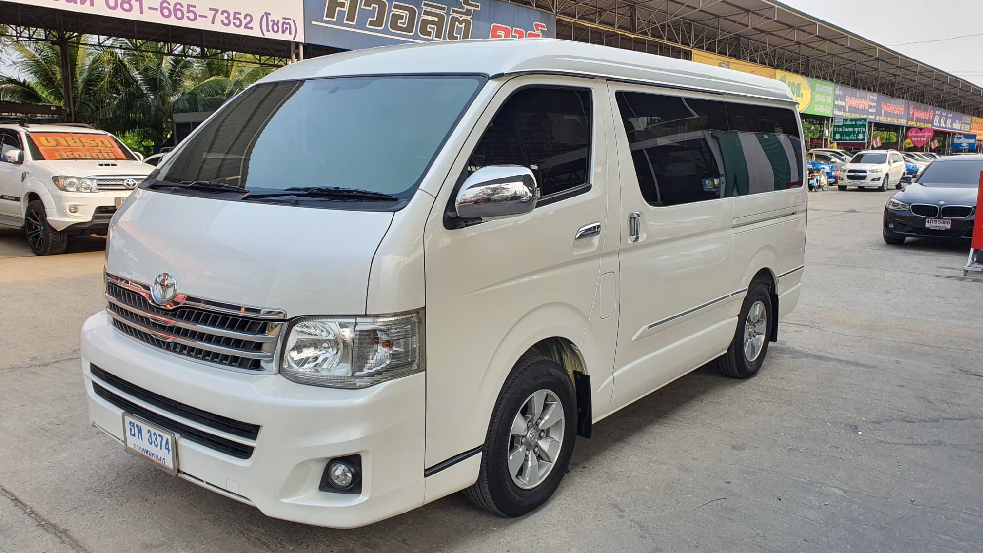Toyota Ventury ปี 2012 สีขาว (รูปที่ 3)