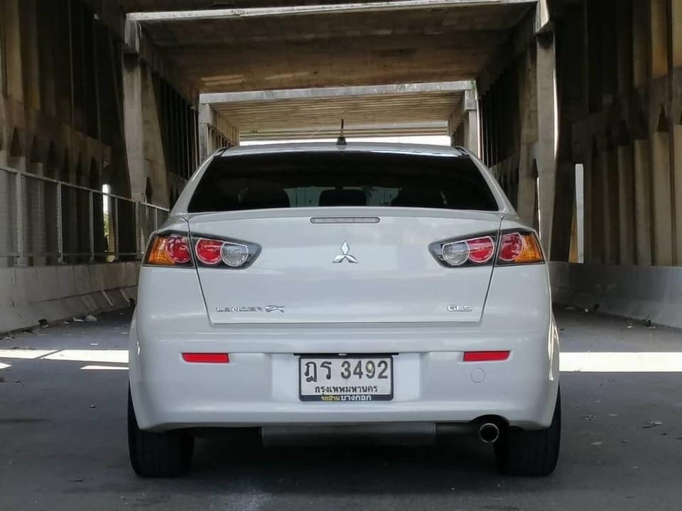 Mitsubishi Lancer EX ปี 2010 สีขาว (รูปที่ 6)