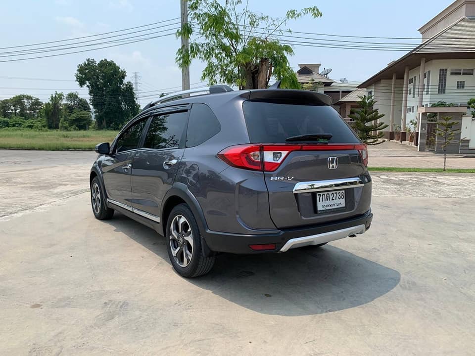 Honda BR-V ปี 2018 สีเทา (รูปที่ 2)