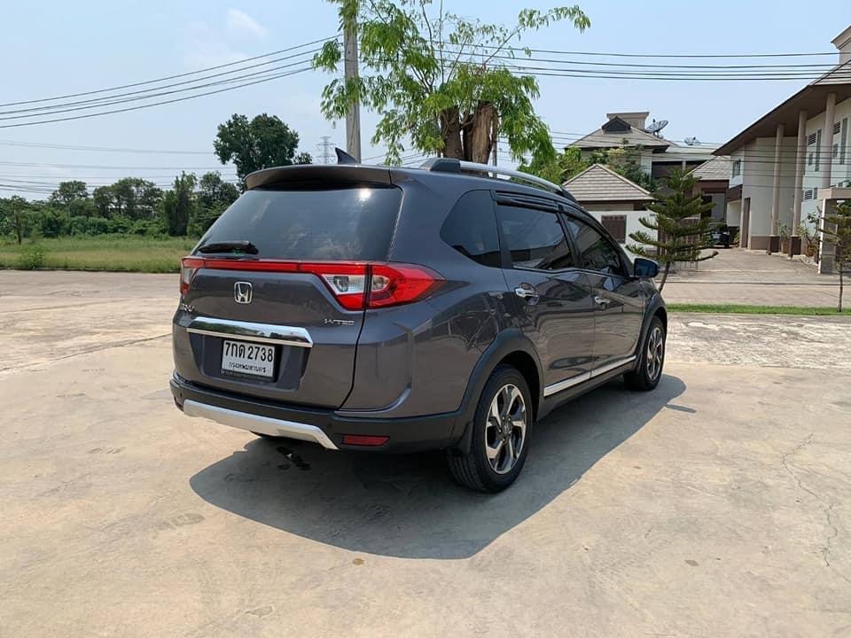 Honda BR-V ปี 2018 สีเทา (รูปที่ 16)