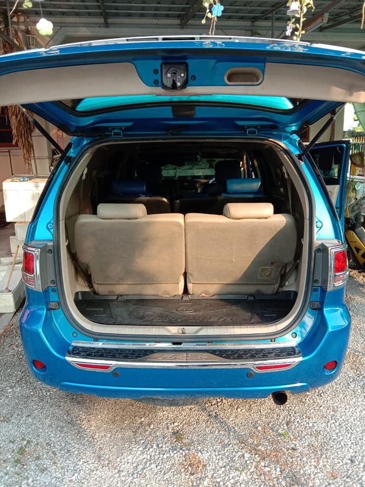 Toyota Fortuner ปี 2005 (รูปที่ 4)