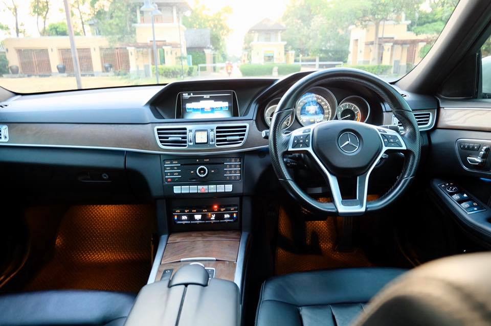 Mercedes-Benz E-Class W212 E200 ปี 2016 สีเงิน (รูปที่ 10)