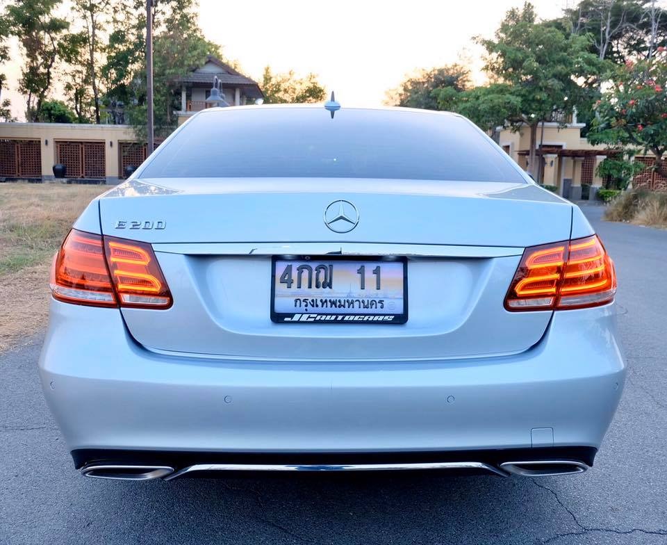 Mercedes-Benz E-Class W212 E200 ปี 2016 สีเงิน (รูปที่ 7)