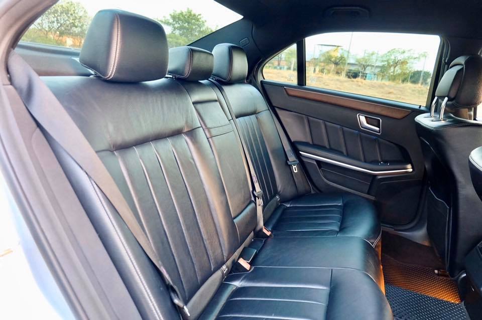 Mercedes-Benz E-Class W212 E200 ปี 2016 สีเงิน (รูปที่ 12)