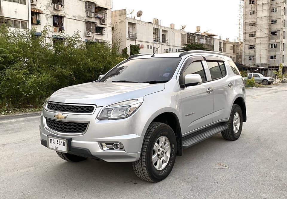 Chevrolet Trailblazer ปี 2013 สีเงิน (รูปที่ 2)