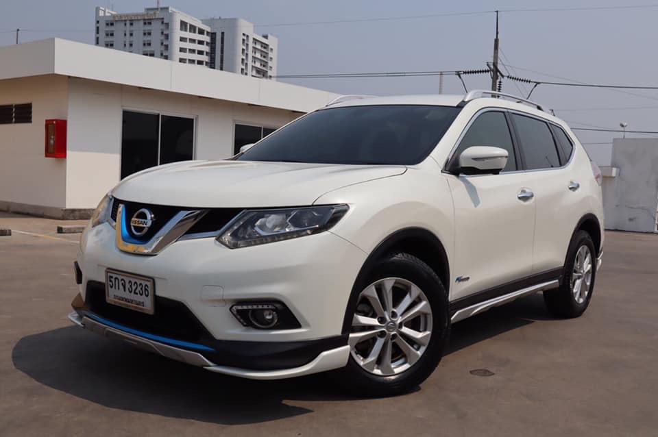 Nissan X-trail ปี 2016 สีขาว