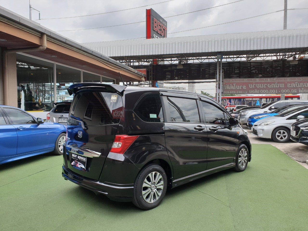 Honda Freed ปี 2013 สีน้ำตาล (รูปที่ 3)