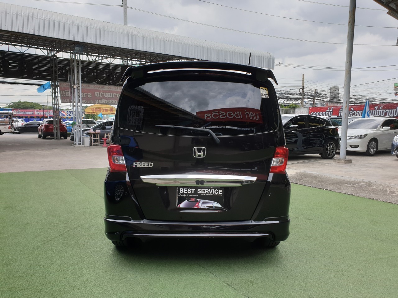 Honda Freed ปี 2013 สีน้ำตาล (รูปที่ 4)